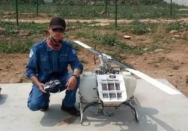 農(nóng)民工返鄉(xiāng)創(chuàng)業(yè)，無(wú)人機(jī)成就夢(mèng)想